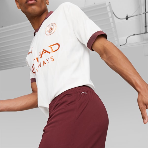 Manchester City Football Men's Shorts, Aubergine-Cayenne Pepper, extralarge-IND