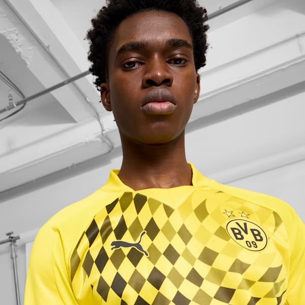 Borussia Dortmund Pre-Match Men's Sweatshirt, Cyber Yellow-PUMA Black, extralarge