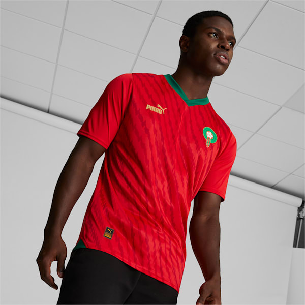 soccer red and green jersey