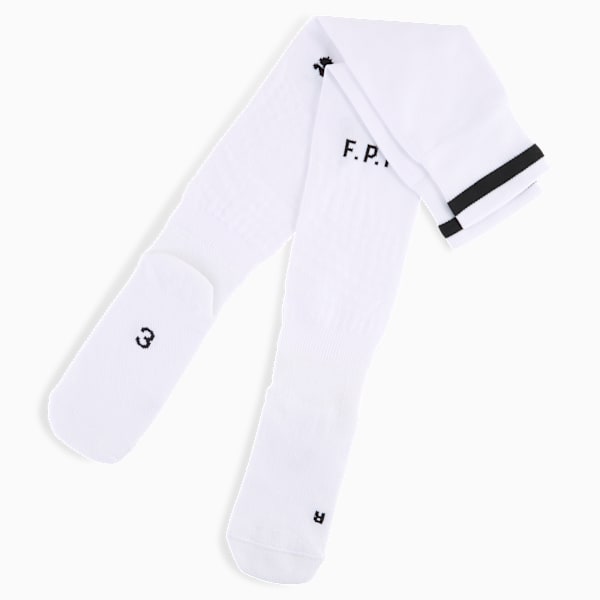 White PUMA socks for adults, with black stripes, letters F.P. and number 3.