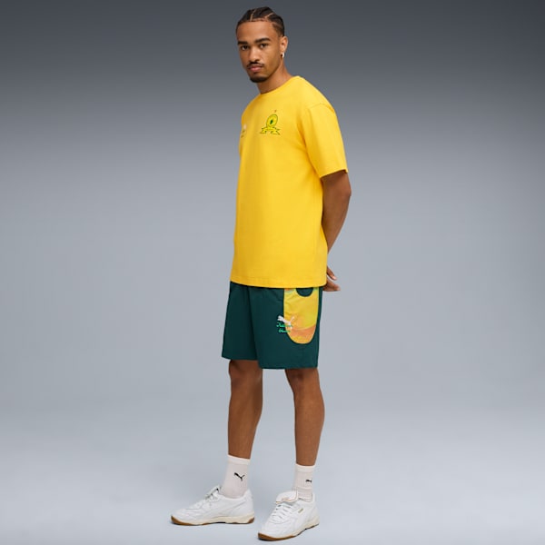 メンズ PUMA x KIDSUPER STUDIOS マメロディ サンダウンズFC グラフィック 半袖 Tシャツ, Pelé Yellow-Fast Green, extralarge-JPN
