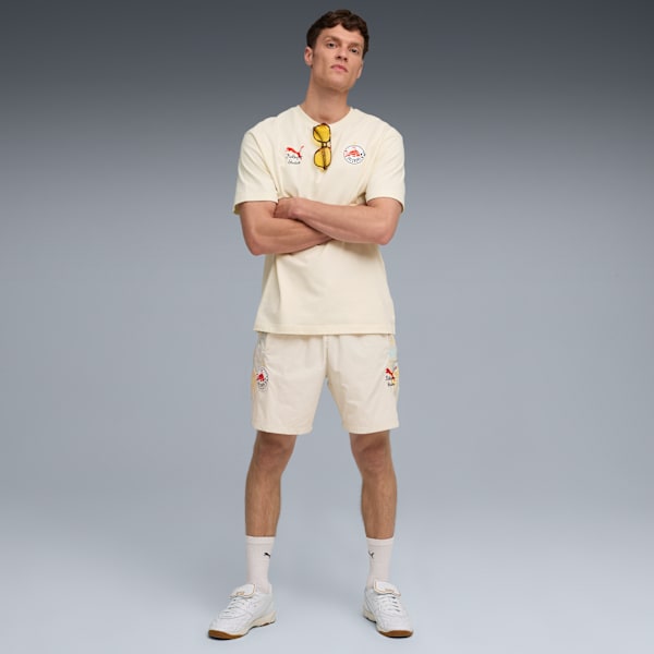 メンズ PUMA x KIDSUPER STUDIOS RBザルツブルク グラフィック 半袖 Tシャツ, Frosted Ivory-PUMA Red, extralarge-JPN