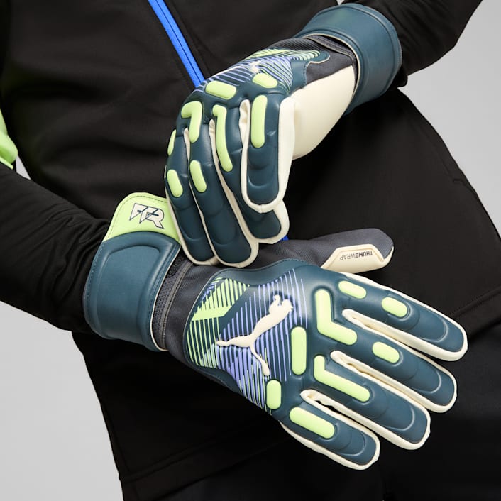 Puma king goalkeeper gloves top