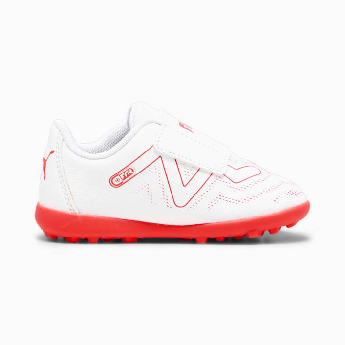 Football shoes for 3 year olds sales
