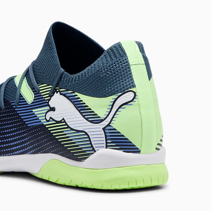 Puma flyknit football boots top