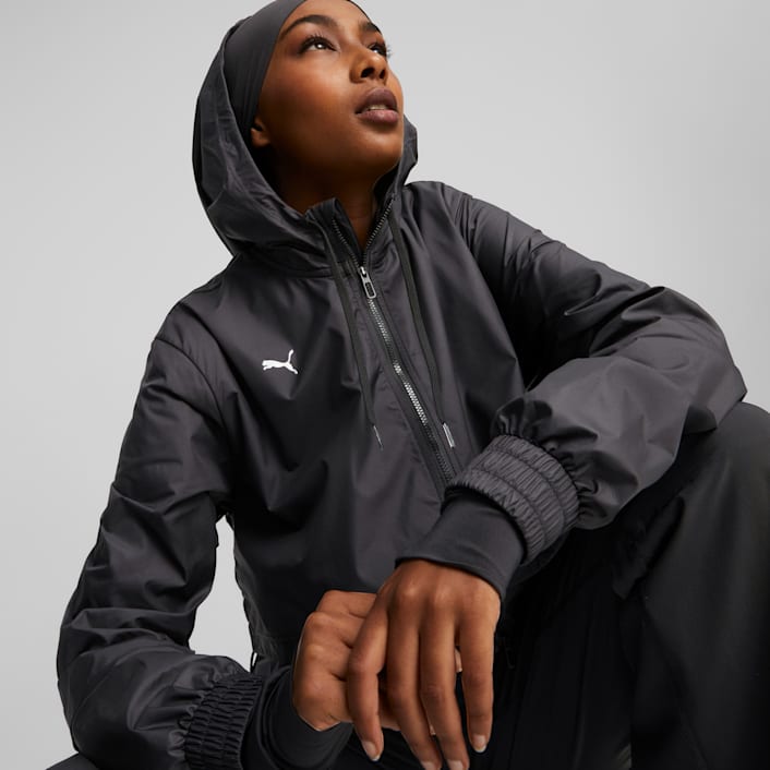 PUMA Modest Activewear Training Rain Jacket Women, Black