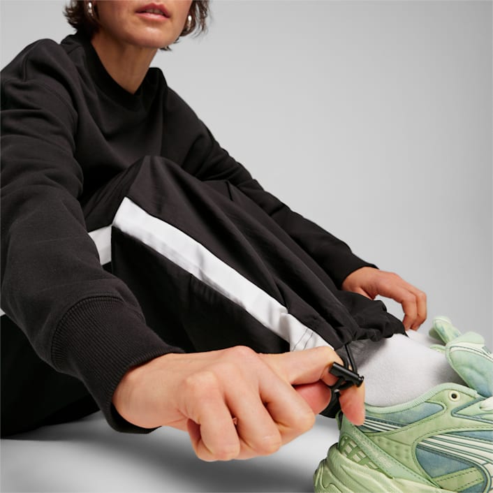 T7 Oversized Track Pants Unisex Pants PUMA