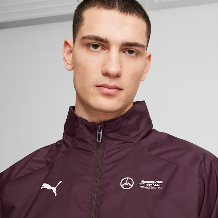 Chamarra Hombre Mercedes AMG Petronas F1 en Talla Chico en Violeta PUMA