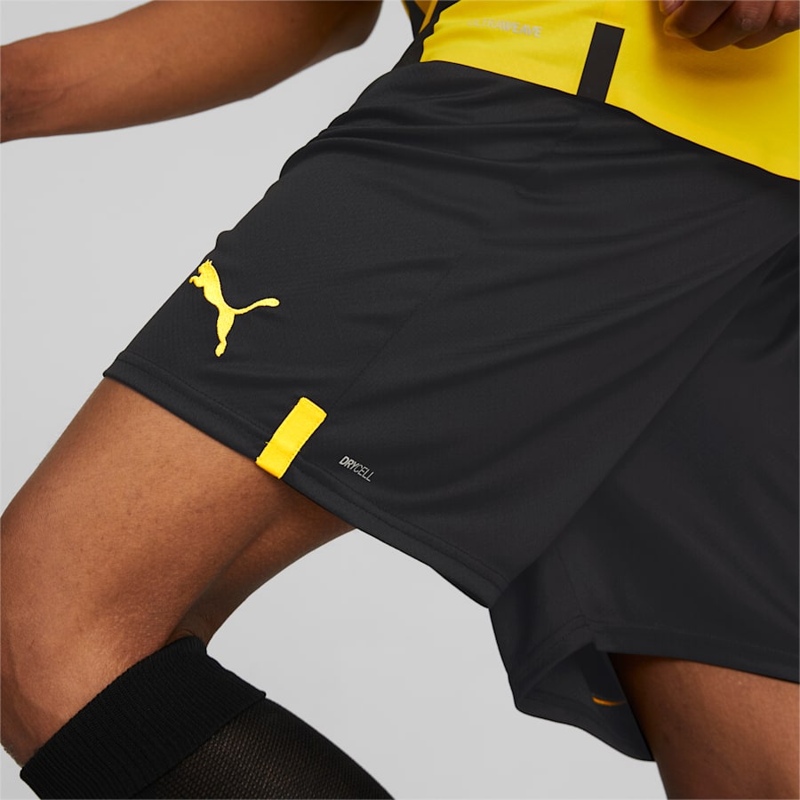 Borussia Dortmund '22/'23 Men's Replica Shorts, Puma Black-Cyber Yellow