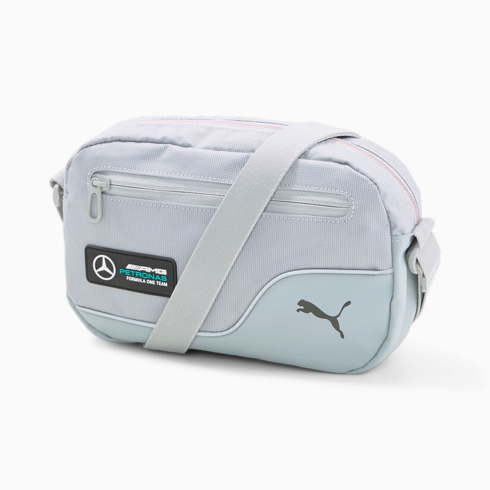 Image Puma Mercedes-AMG Petronas Motorsport Portable Bag #1