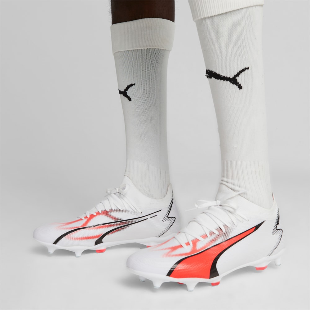 Puma black and white football boots clearance