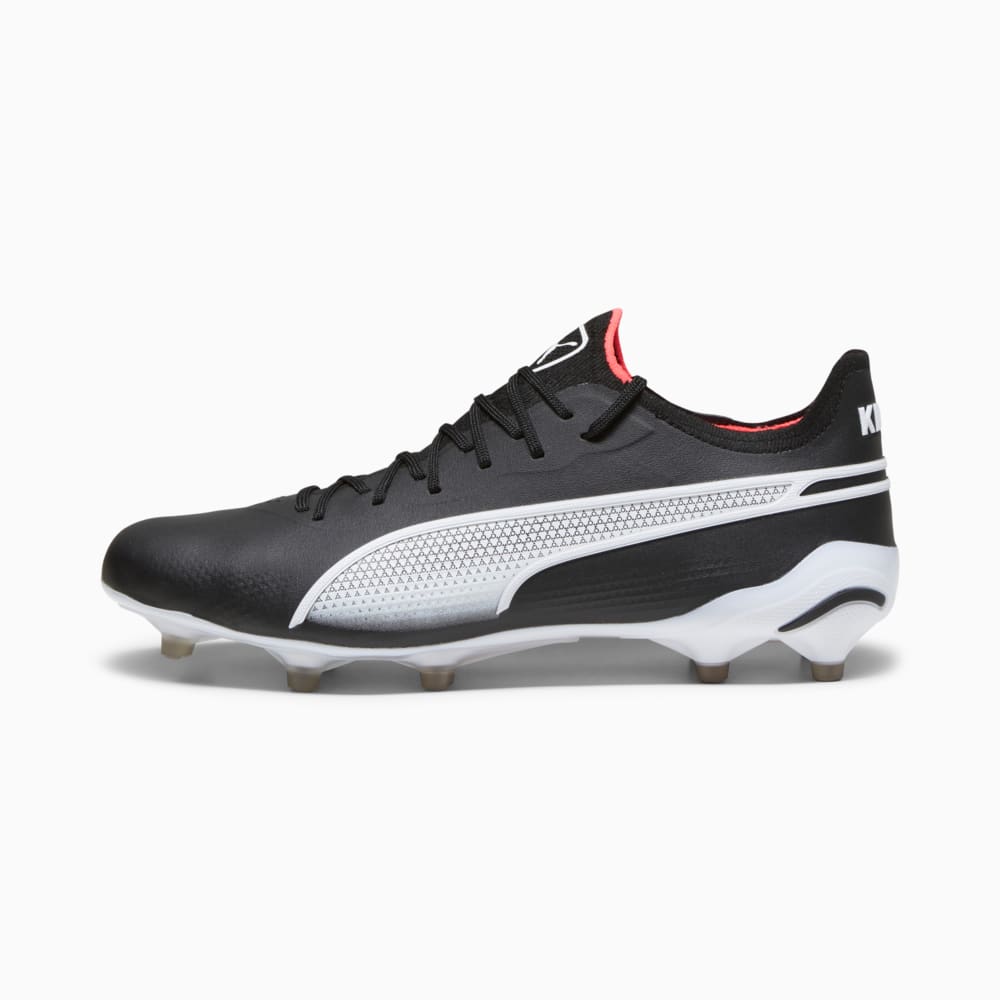 Puma king moulded studs sales