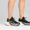 Image PUMA Tênis de Corrida MagMax NITRO™ Feminino #2