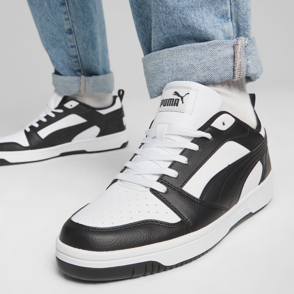 Low pumas sales