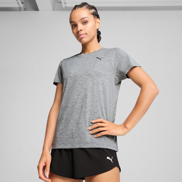 Imagen PUMA Polera Train All Day Essentials Jaspeada para mujer