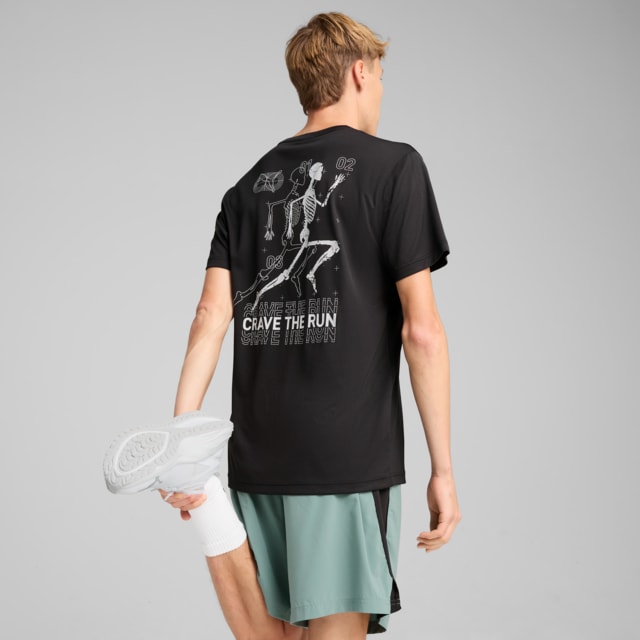 Imagen PUMA Polera de running Graphics Skeleton para hombre