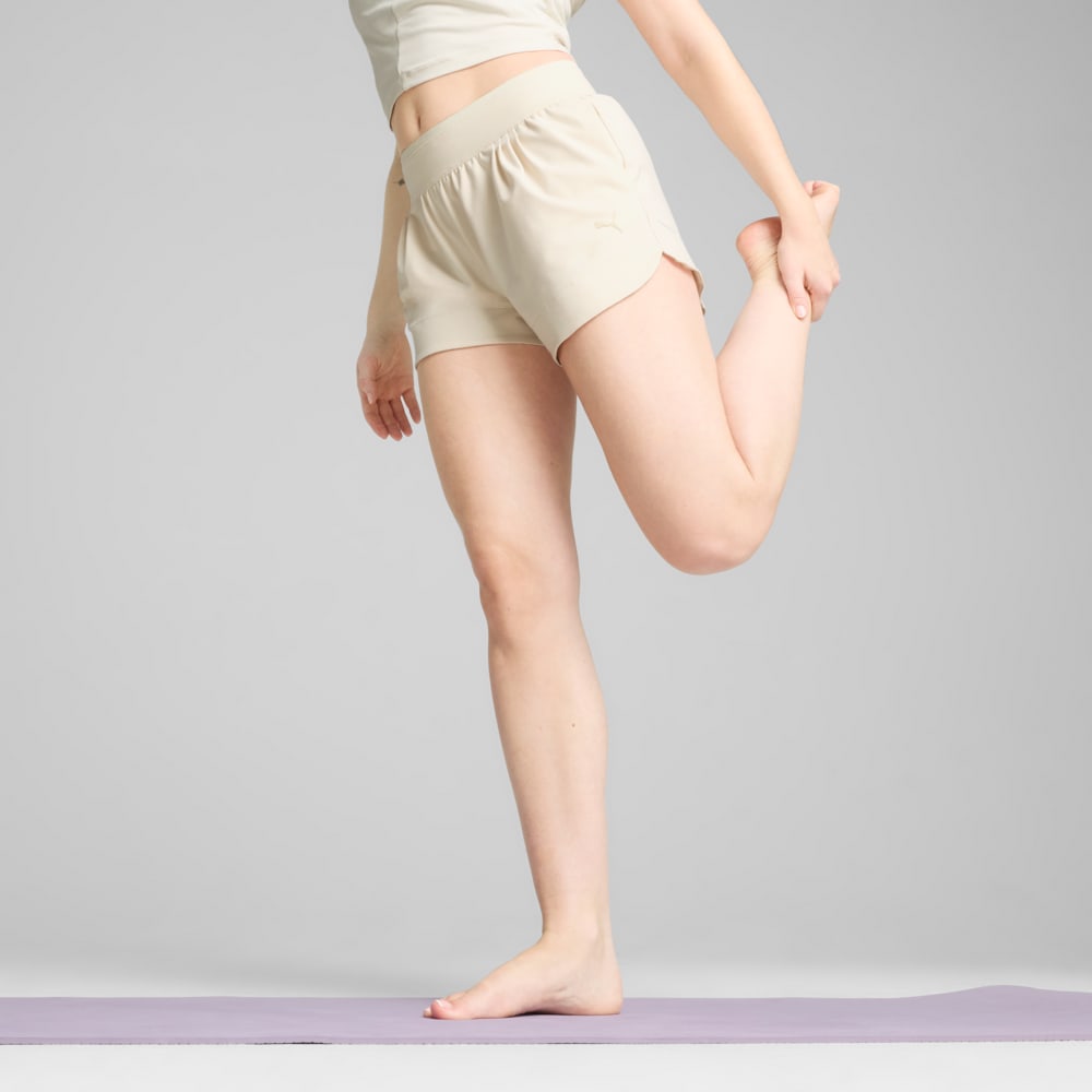 Зображення Puma Шорти MOVE CLOUDSPUN Shorts Women #1: Alpine Snow