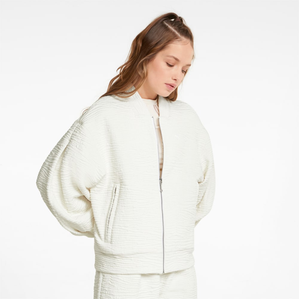 Зображення Puma Бомбер Snow Tiger Jacquard Women's Bomber Jacket #1: Puma White