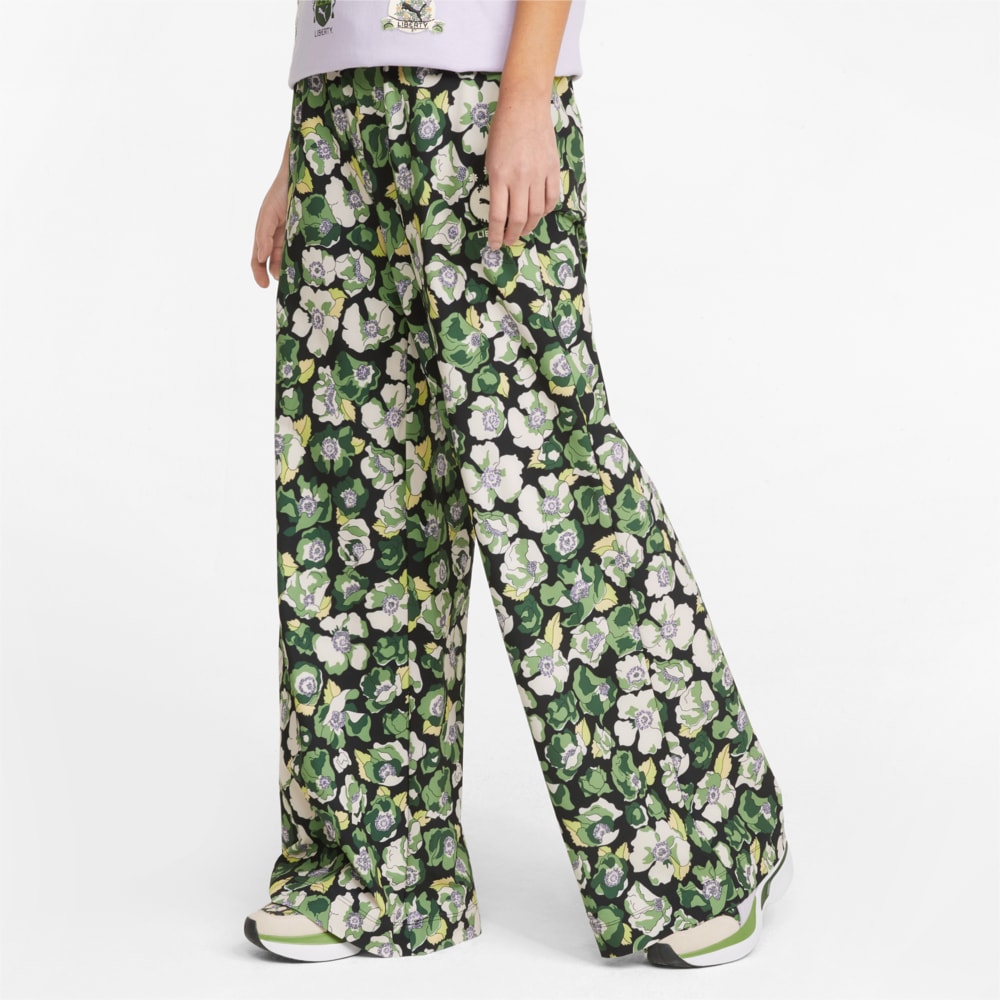 Зображення Puma Штани PUMA x LIBERTY Wide Leg Women's Pants #1: Puma Black-FLOWER AOP