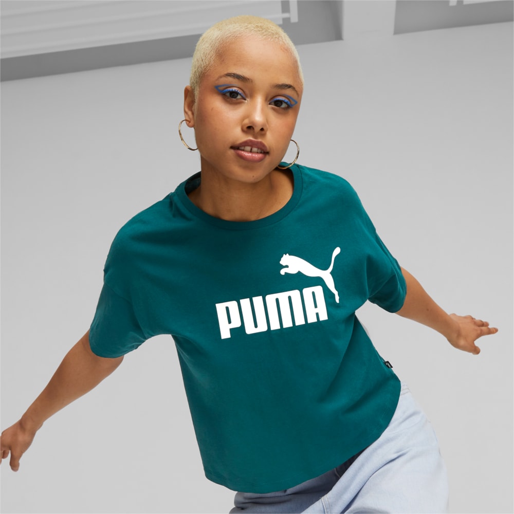 Image PUMA Camiseta Cropped Essentials Logo Feminina #1