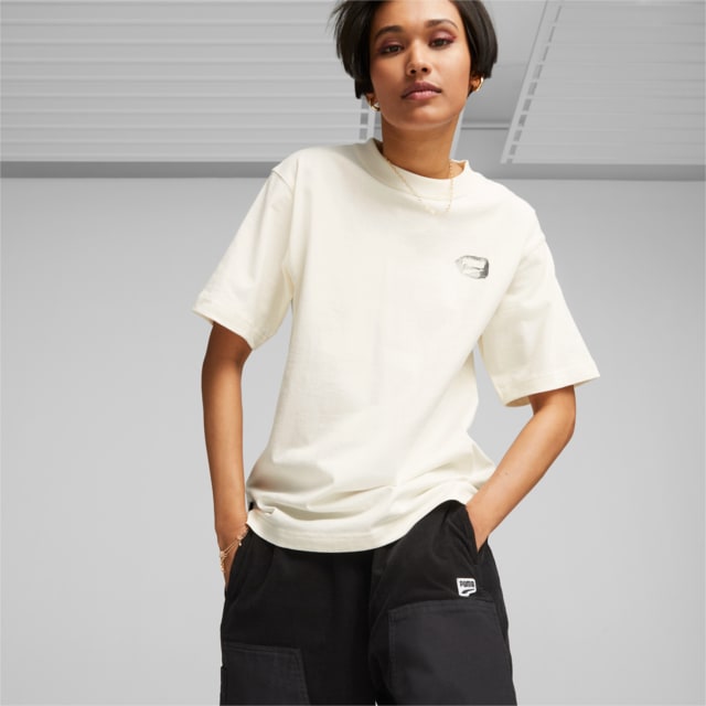 Image Puma DOWNTOWN Women's Relaxed Graphic Tee