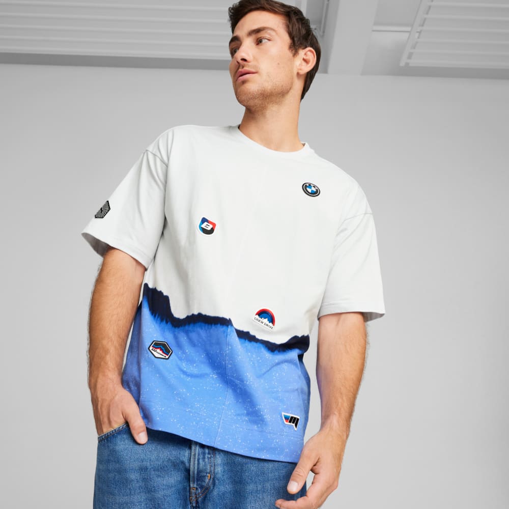 Изображение Puma Футболка BMW M Motorsport Garage Crew Tee #1: Silver Mist-AOP