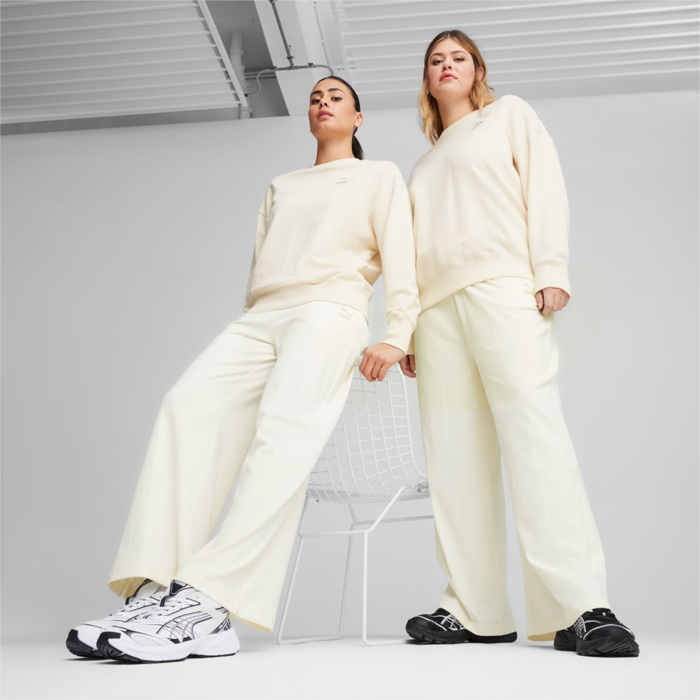 Изображение Puma Штаны CLASSICS Women's Ribbed Relaxed Sweatpant #1: Frosted Ivory