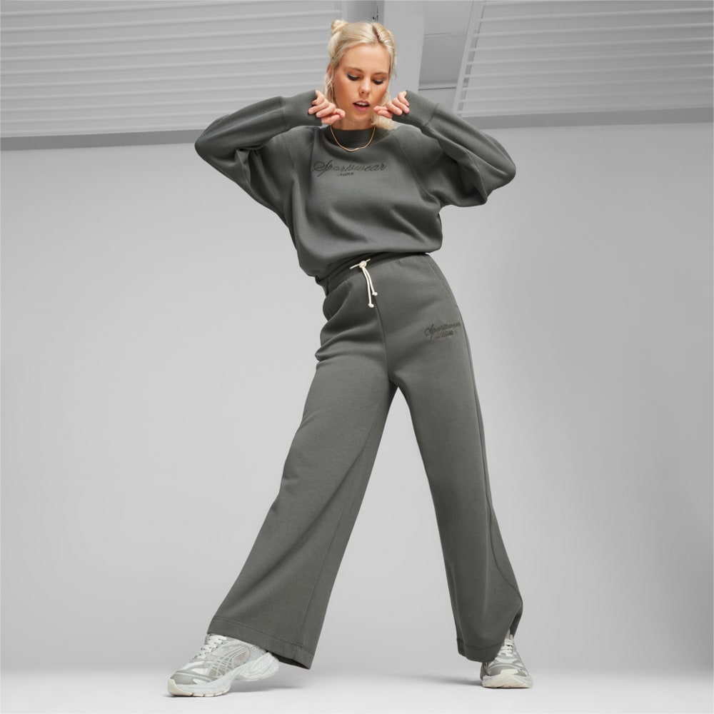 Image PUMA Calça de Moletom CLASSICS+ Relaxed Feminina #2