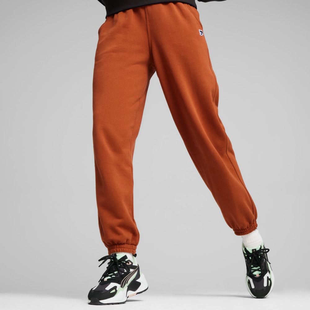 Image PUMA Calça de Moletom DOWNTOWN Relaxed Feminina #1
