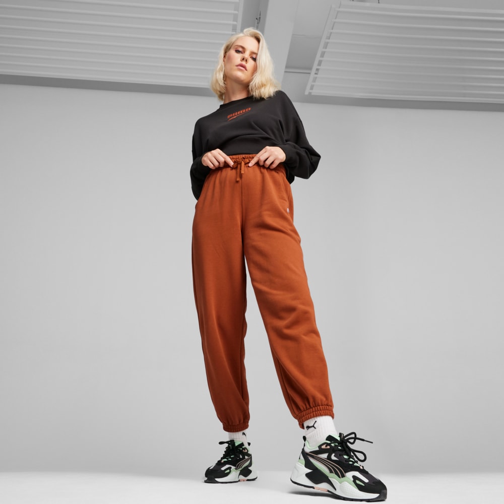 Image PUMA Calça de Moletom DOWNTOWN Relaxed Feminina #2