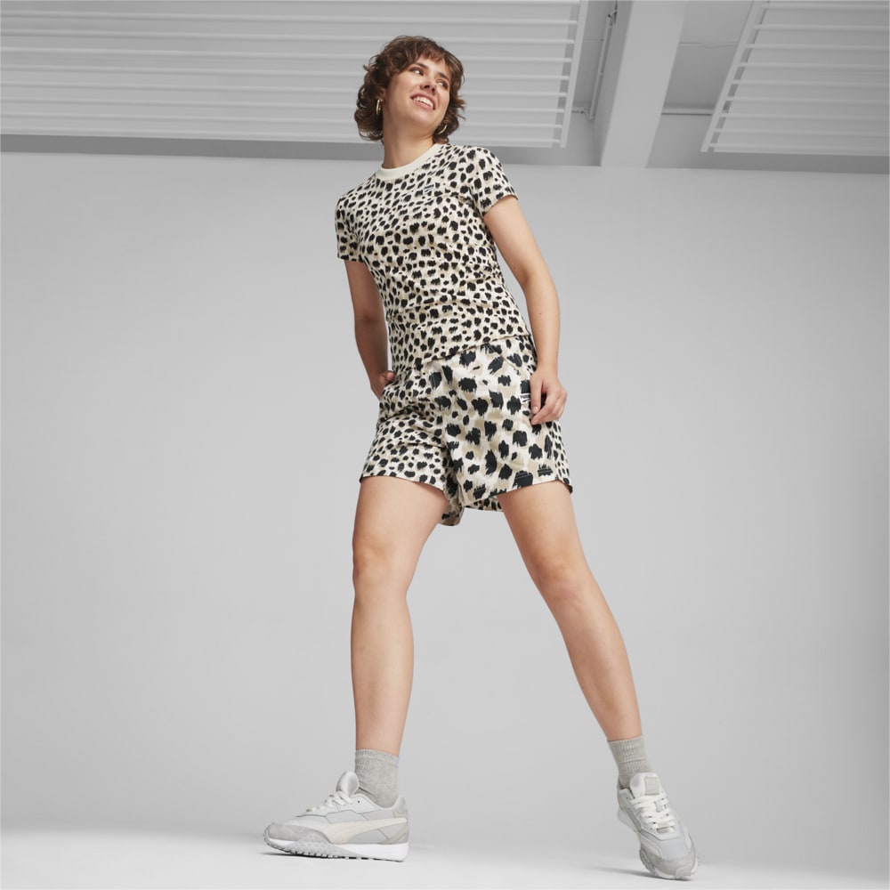 Зображення Puma Шорти DOWNTOWN Women's Woven Kitten Shorts #2: Alpine Snow-AOP