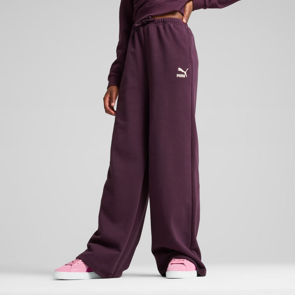 Изображение Puma Детские штаны BETTER CLASSICS Youth Pants #1: Midnight Plum