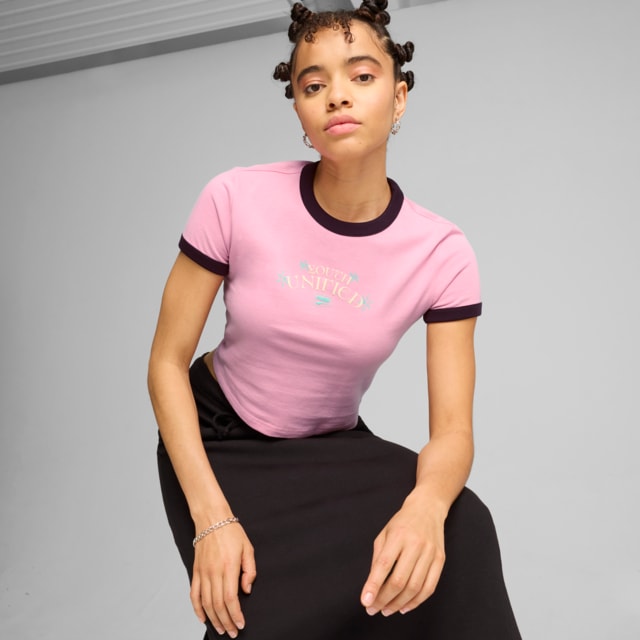 Imagen PUMA Polera DOWNTOWN Graphic Baby para mujer