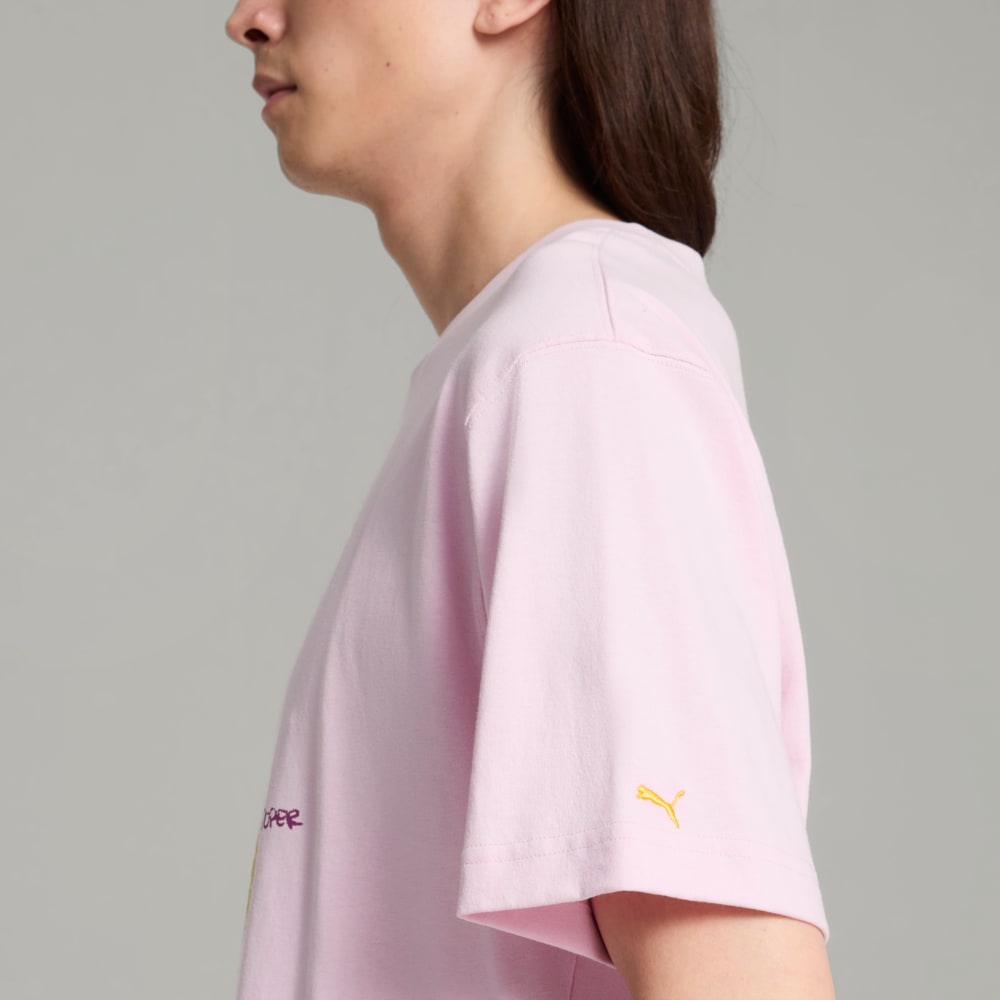 Изображение Puma Футболка PUMA x KIDSUPER Graphic Tee Men #2: Pearl Pink