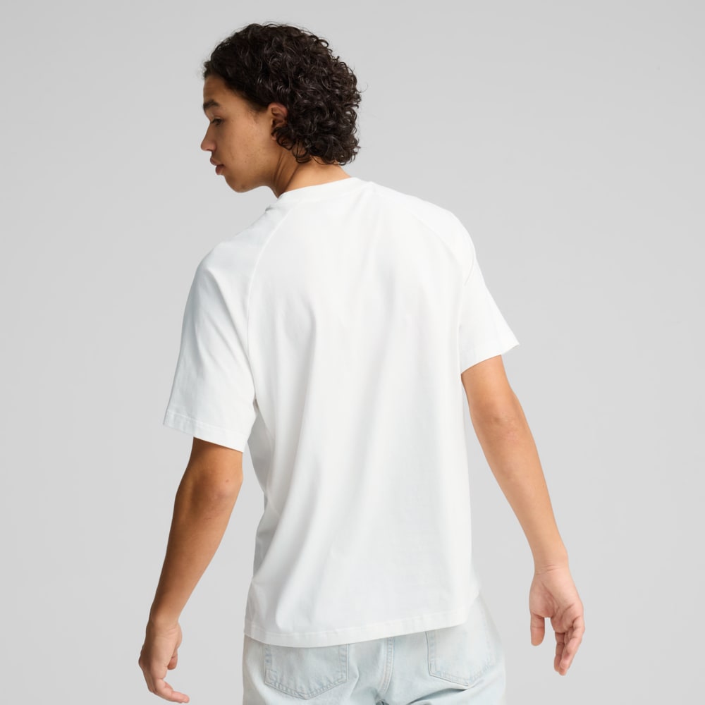 Imagen PUMA Polera CLASSICS Relaxed Graphic para hombre #2