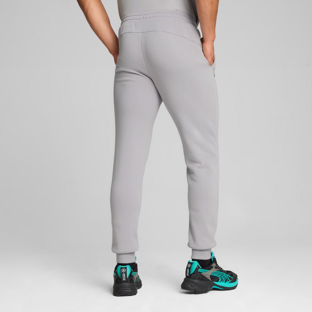 Зображення Puma Штани Mercedes-AMG Petronas F1® ESS Pants Men #2: Team Silver