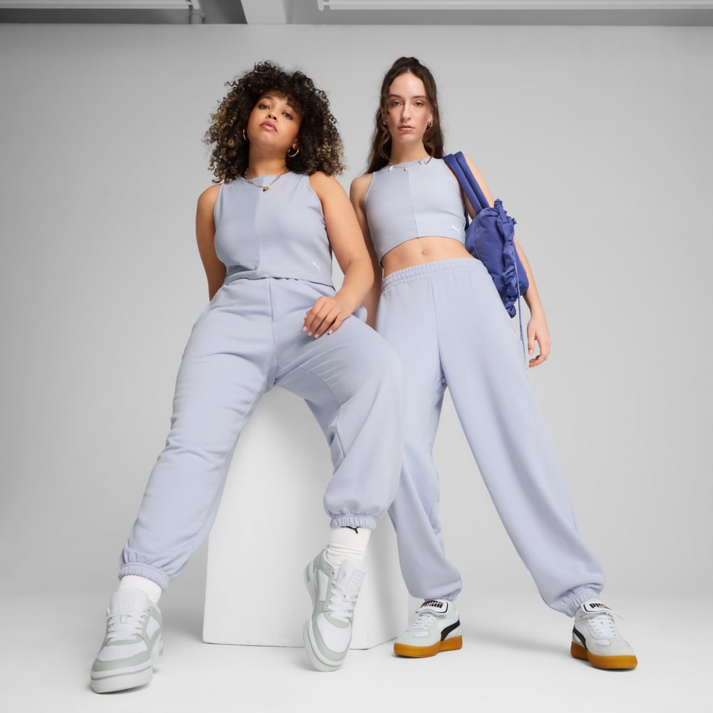 Зображення Puma Штани WARDROBE ESS Relaxed Sweatpants Women #1: Cool Weather