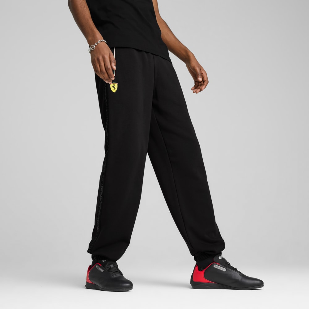 Изображение Puma Брюки Scuderia Ferrari Race Sweatpants Men #1: Puma Black