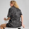 Image PUMA Camisa LEO LUXE Relaxed All-Over Print Woven Feminina #4