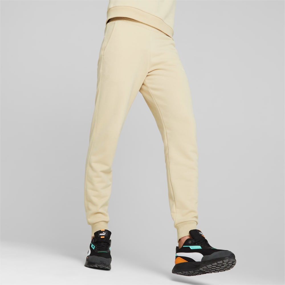 Зображення Puma Штани ESS ELEVATED Sweatpants Men #1: Granola