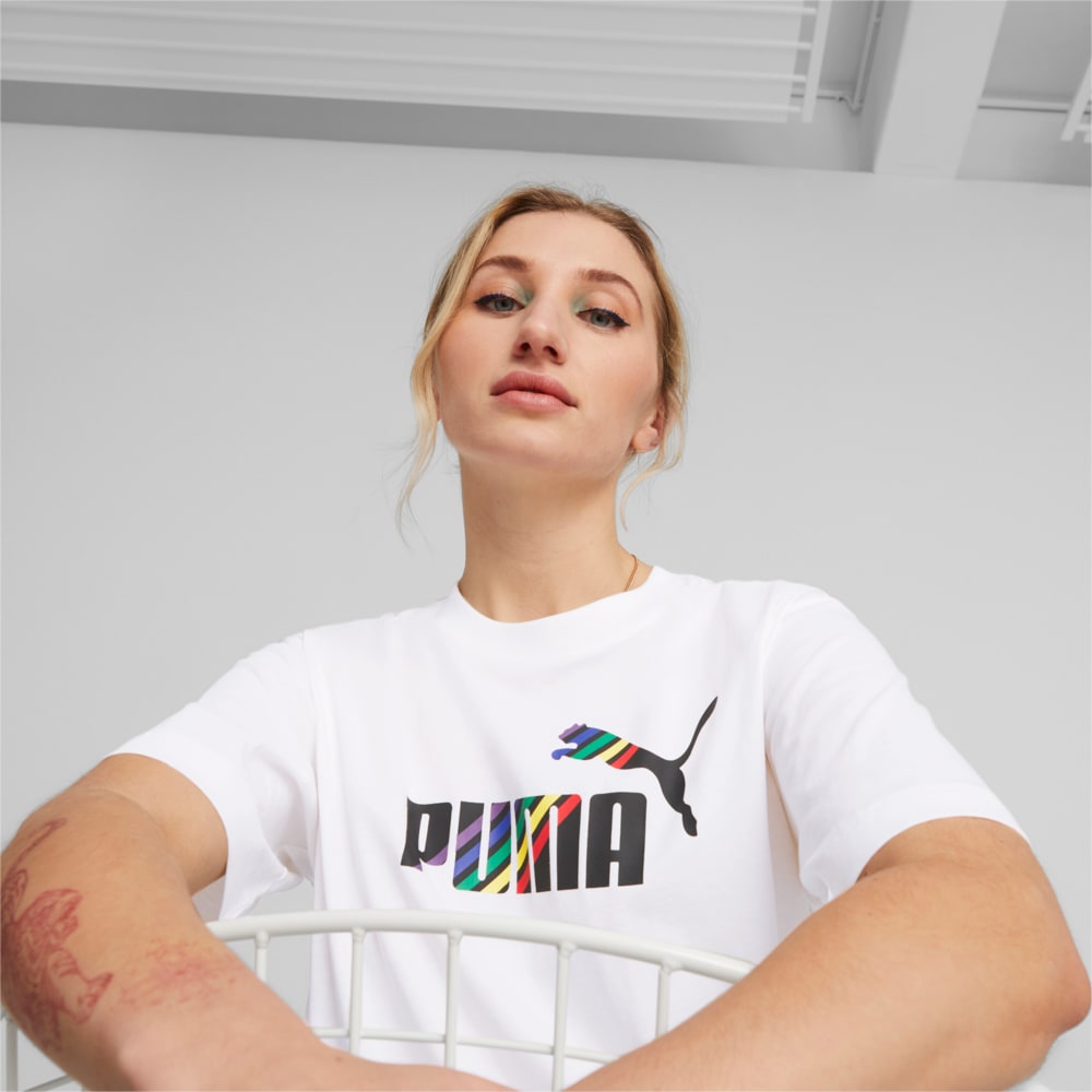 Image PUMA Camiseta Essentials+ LOVE IS LOVE Feminina #1