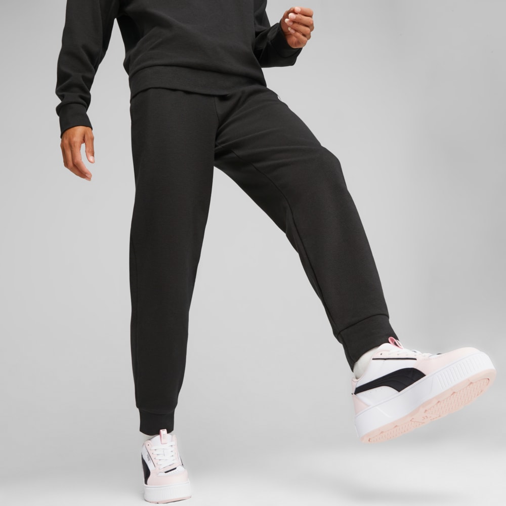 Зображення Puma Штани Essentials Elevated Pants Women #1: Puma Black