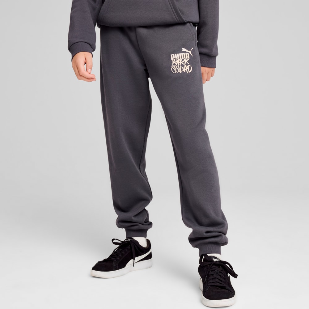 Изображение Puma Детские спортивные брюки ESS+ MID 90s Sweatpants Youth #1: Galactic Gray