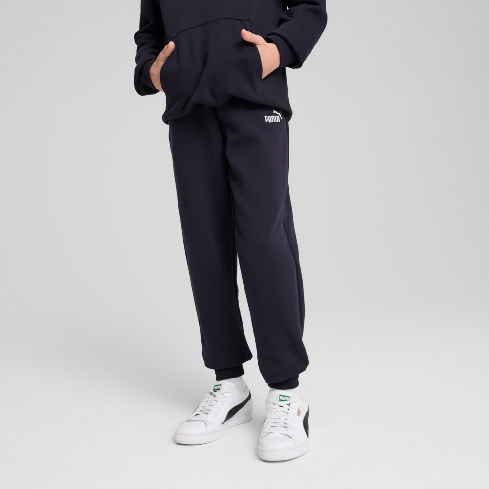 Изображение Puma Детские брюки ESS No. 1 Logo Sweatpants Youth #1: new navy