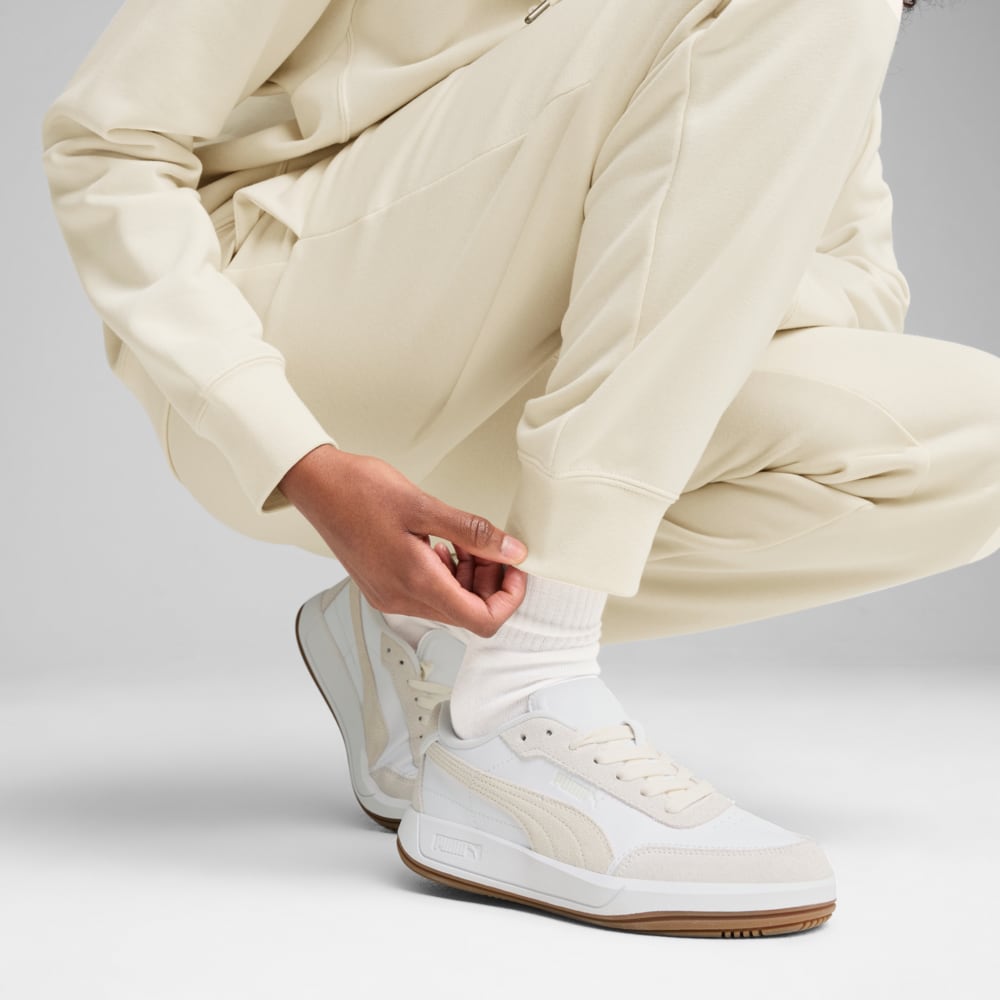 Изображение Puma Брюки PUMA CLASS Comfort Sweatpants Women #2: Alpine Snow