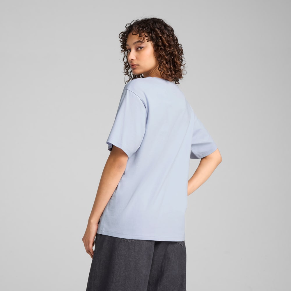 Изображение Puma Футболка HER Graphic Relaxed Tee Women #2: Cool Weather