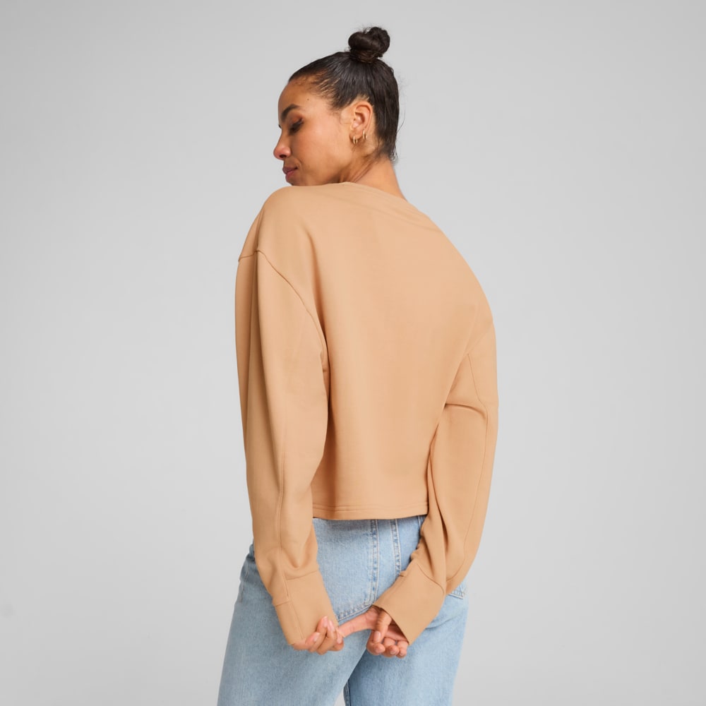 Изображение Puma Свитшот HER Relaxed Crew Women #2: Warm Beige