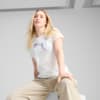 Imagen PUMA Polera Graphics Floral Cat Logo para mujer #1