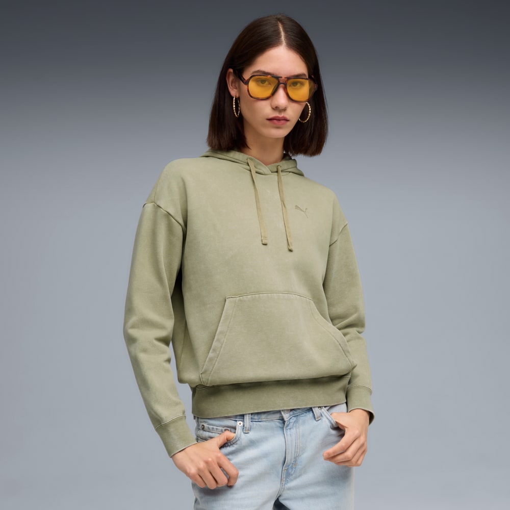Зображення Puma Худі Essentials Elevated Relaxed Wash Hoodie Women #1: Lux Army
