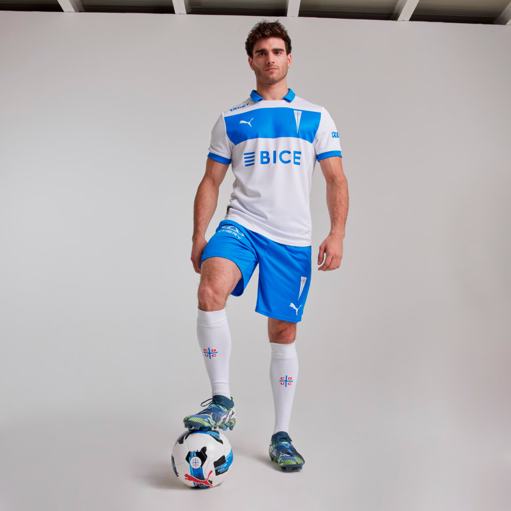 Imagen PUMA Shorts local Universidad Católica para hombre #2